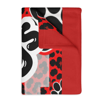 Red Paw Print Blanket — Personalized 'Bulldogs' Velveteen Throw
